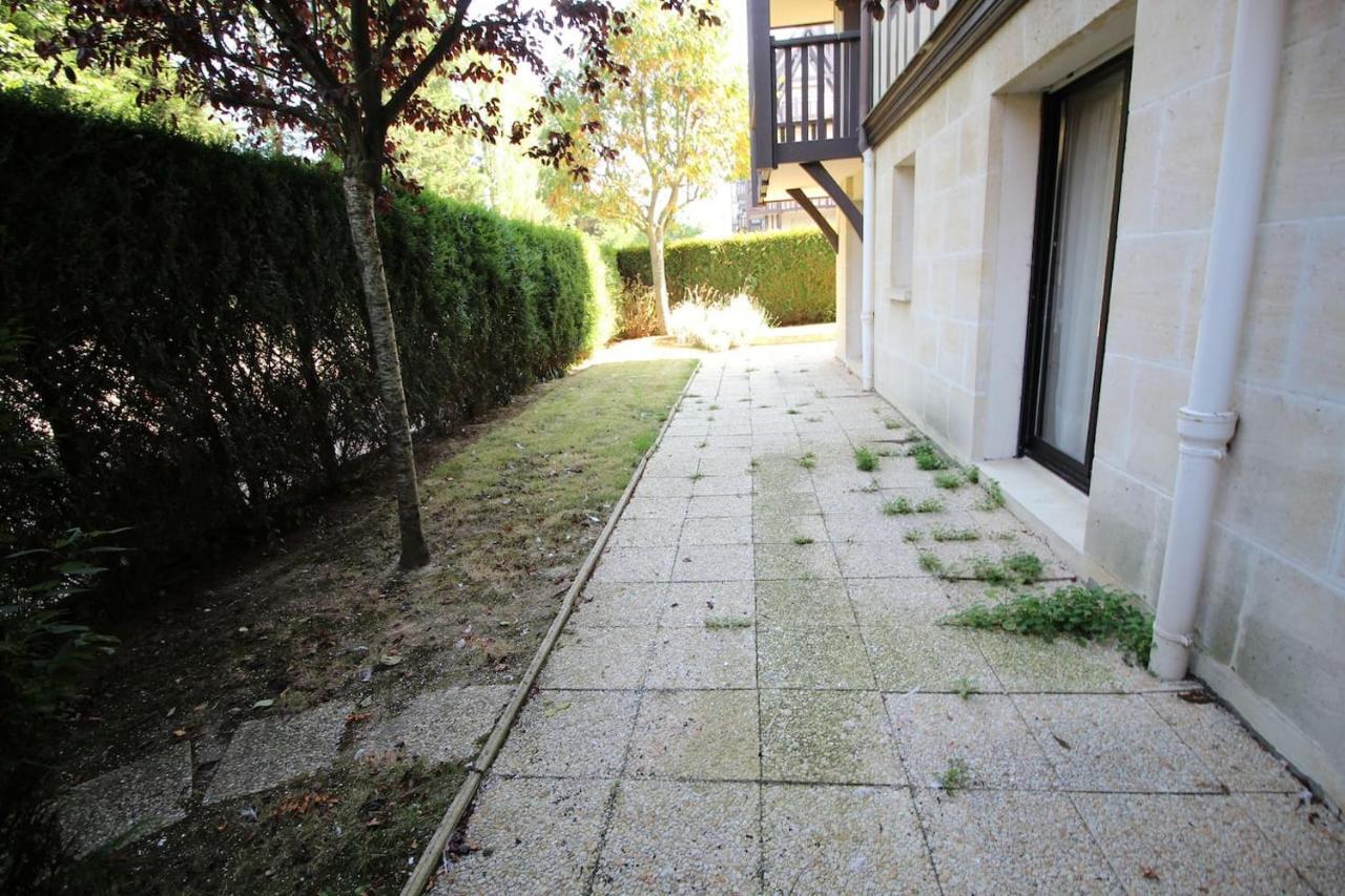 Charmant 3 Pieces Avec Jardin A 5Mn De La Plage Deauville Exterior photo